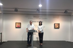 El autor, Fausto Velázquez, ha presentado la exposición esta mañana.