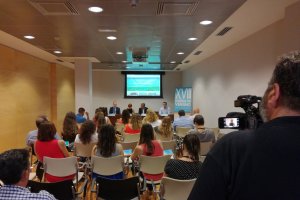 Momento de la inauguración del curso con representantes de UAL, Cajamar y PITA.