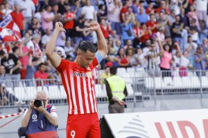 Quique González tiene un nuevo destino.