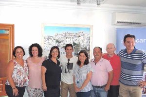 Marc Márquez ha firmado el libro de honor del Ayuntamiento.