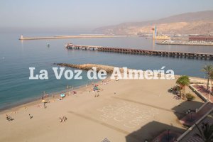 Fotografía del mensaje desde una de las viviendas de El Zapillo.