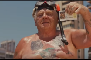 Los turistas protagonizan la campaña de este año.