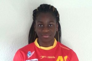 María Gomes se va con la Selección.