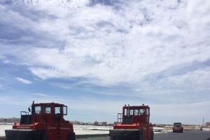 Asfaltado del tramo hasta la carretera de La Mojonera.