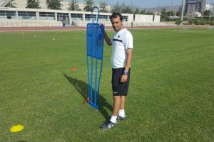 Fran Fernández con las herramientas de trabajo.