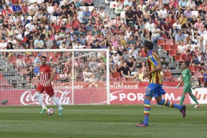 Trujillo en el partido Almería-Levante de Liga.