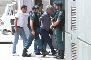 Ángel María Villar entra en prisión.