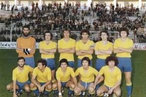 El San Antonio disputó algunos partidos en el Franco Navarro, después del que jugaba el Almería. En la fotografía: Iñaqui, Valero, Vizcaíno, Pasamont