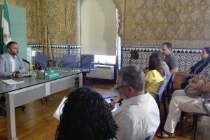 Entrega de reconocimientos del Centro Comercial Abierto de Adra.