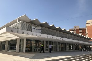 Fachada del nuevo Mercado de Abastos.