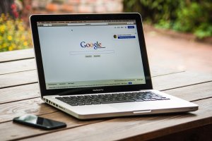 La mayoría de los "Googlers" están de acuerdo con el CEO.