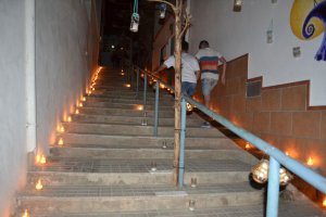 Paseando entre velas volverá a llenar las calles de Vícar de luz y cultura.