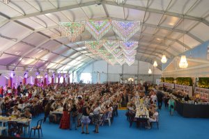 Vista general de la Caseta Municipal.