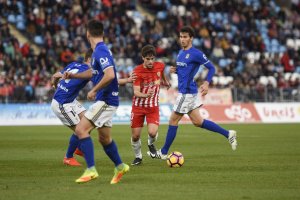 Pozo en el Almería-Oviedo de la pasada Liga.