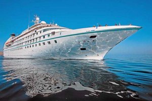 En una semana este barco atracará en el Puerto de Almería.