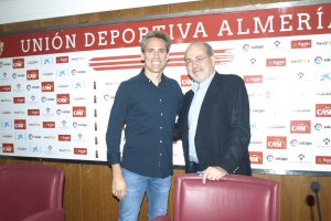 Miguel Corona en su puesta de largo como director deportivo.
