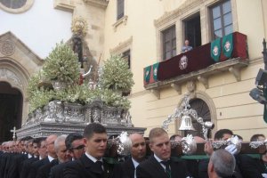 Salida de la Patrona.  Fotos: J.L Laynez