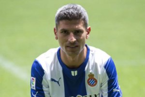 Salva Sevilla ayudará al Mallorca en su regreso a la Liga Profesional.