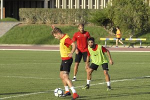 Mandi en una jugada con Chema.