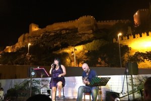 Sara Soul y Carlos López en La Guajira, a los pies de la Alcazaba, el jueves