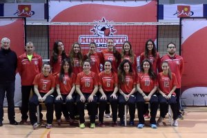 Mintonette apuesta por el voley femenino.