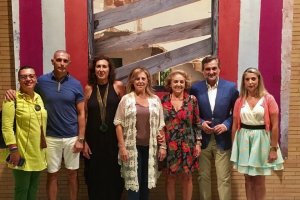 Laura Negrillo, Rodrigo Valero, Encarna Morales, Pilar Ortega, Rosa Mª Onieva, Ángel Escobar y Elisa García.