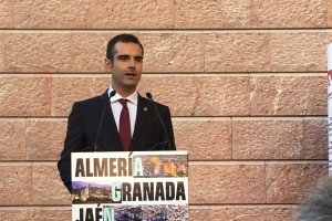 El alcalde participó en el foro organizado por Diario Jaén.