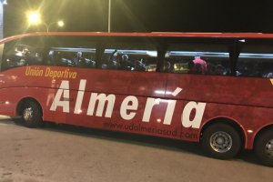 El bus del Almería.