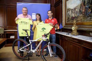 Puesta de largo en Diputación.