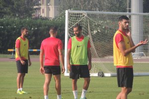 Verza en su primer día con el Almería.