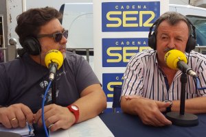 El alcalde, Juan Pedro García  recordó la importancia de las tradiciones, como el toro de fuego.