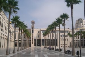 Vista general de la Plaza Mayor de El Ejido.