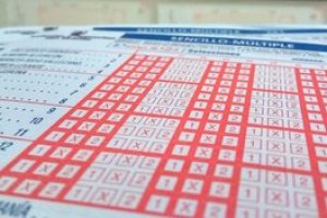 No es fácil acertar con el once del Almería.