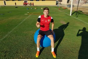 Dani Urri en el campo de la Vega.