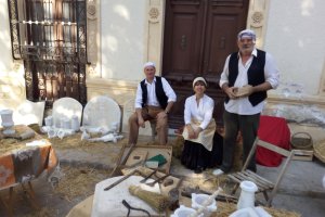 Unas de las recreaciones de oficios antiguos de Terque.