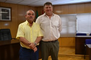 El concejal de Aseo Urbano, Pedro Antonio López, junto al delegado de Urbaser.