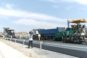 Trabajos en la autovía del Almanzora años atrás. Las máquinas no han vuelto a la autovía desde el año 2015.