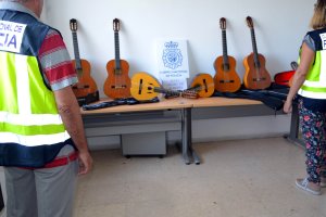Instrumentos exhibidos por la Policía Nacional en 2016.