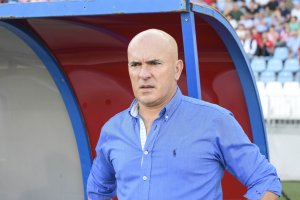 Sampedro en el banquillo del Mediterráneo.