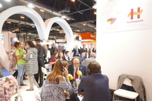 Espacio de Cadena Ser en el stand de Hortiespaña en Fruit Attraction 2017.