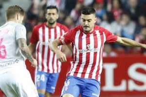 Una jugada del partido.