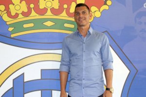 Casquero deja de ser entrenador del Recreativo.