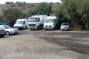Camión proveniente de otro municipio hallado por la oposición en Mojácar.