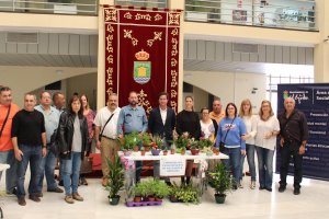 Inauguración de la exposición del Taller de Jardinería en el Patio de Luces.