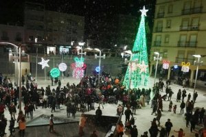 Gentío en la Plaza Pedro Gea la pasada Navidad.