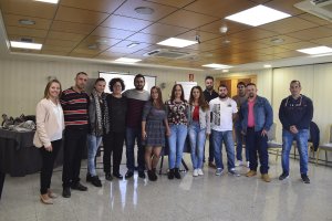 Silvia García y equipo de encargados de Cristalplant.