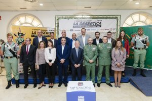 Foto de familia de los representantes de las instituciones, este miércoles en la Diputación de Almería.