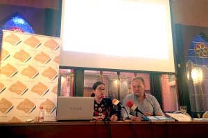 El alcalde de Cuevas, Antonio Fernández, presenta el programa AgroTIC.