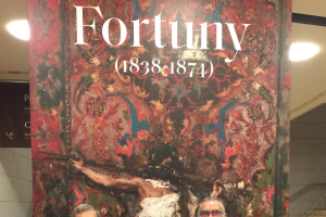 En el Prado, Javier Barón, comisario de la muestra de Fortuny, y los coleccionistas Manuel Vida y Carmen Muñoz.