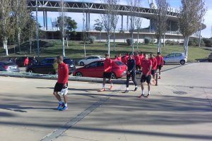 Salen los jugadores.